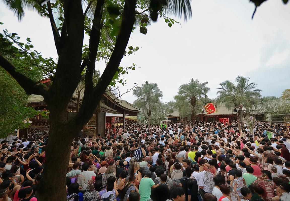 比赛开局客场球队核心三人组掀起进攻狂潮奠定爆冷结局